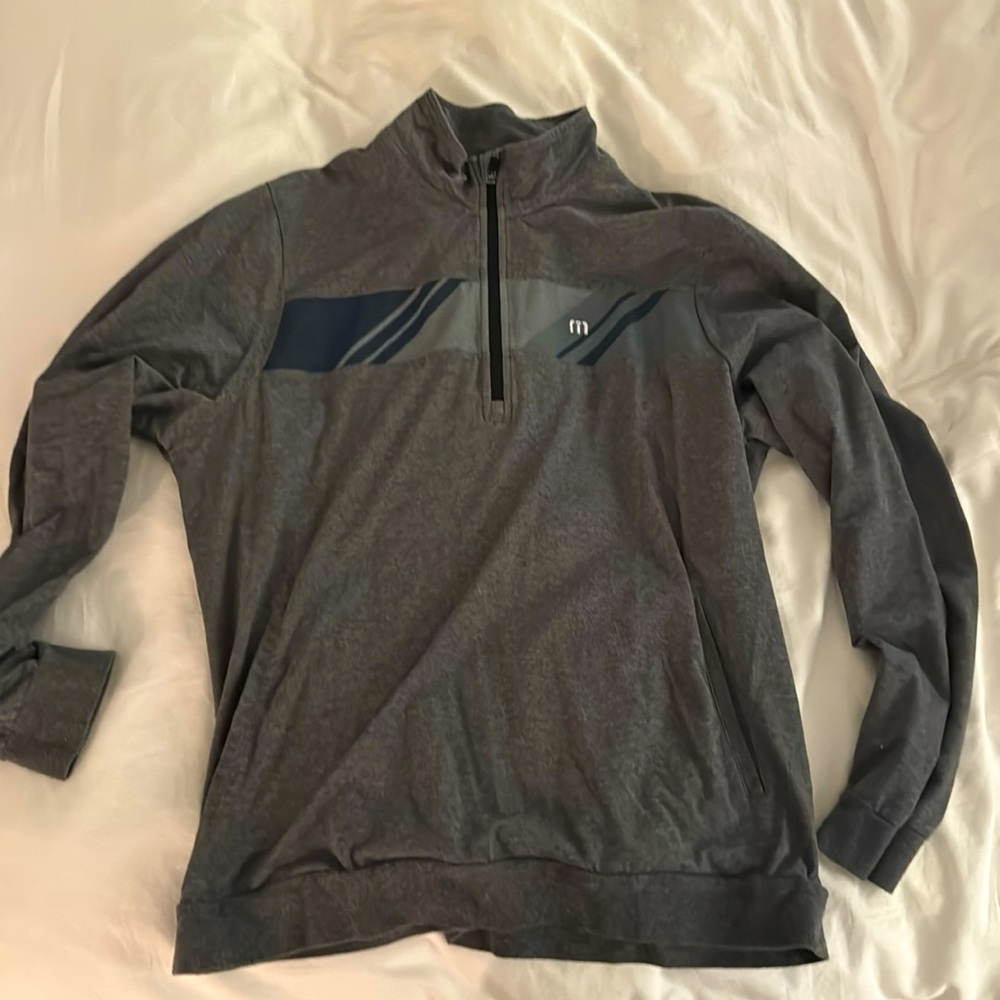 Travis Matthew’s Gray Quarter Zip XL
